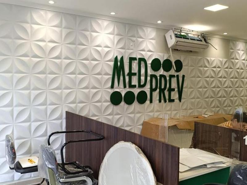 Interior — identidade visual aplicada